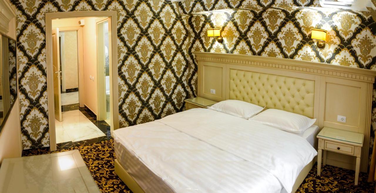 فندق Little Orient Brăila المظهر الخارجي الصورة